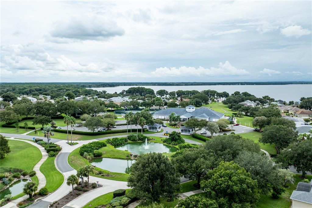 For Sale: $349,900 (3 beds, 2 baths, 1719 Square Feet)