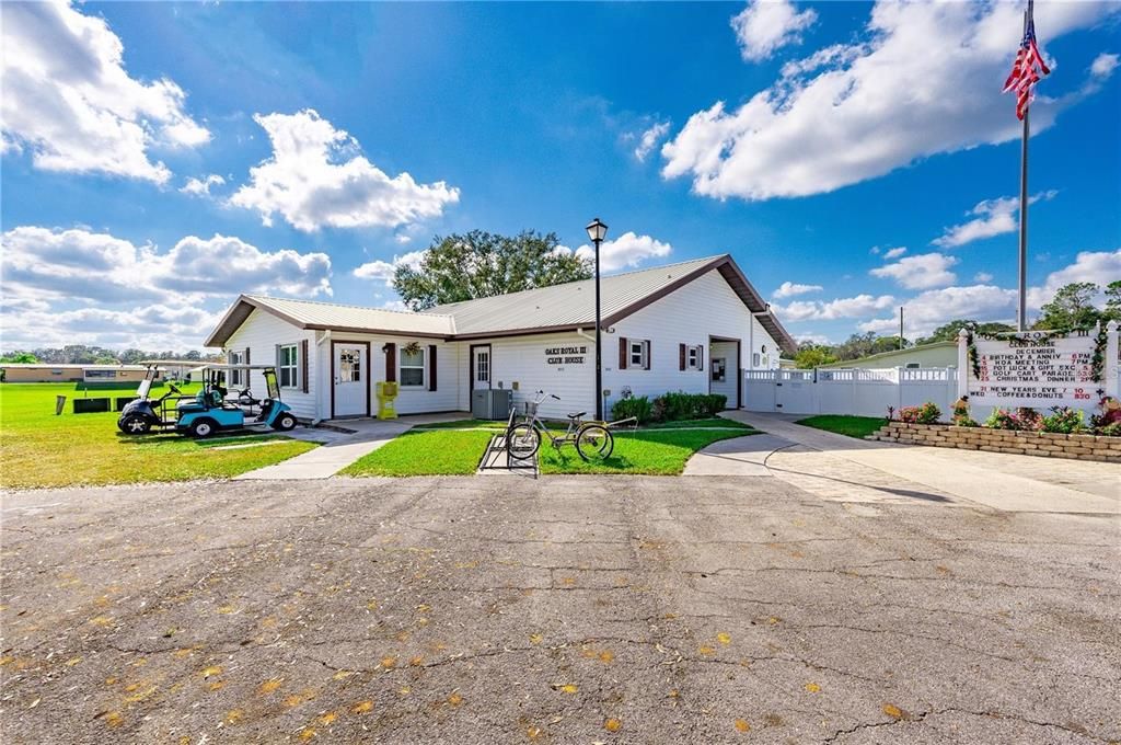 For Sale: $110,000 (2 beds, 1 baths, 768 Square Feet)