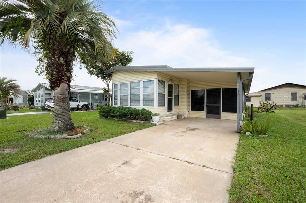 For Sale: $110,000 (2 beds, 1 baths, 768 Square Feet)