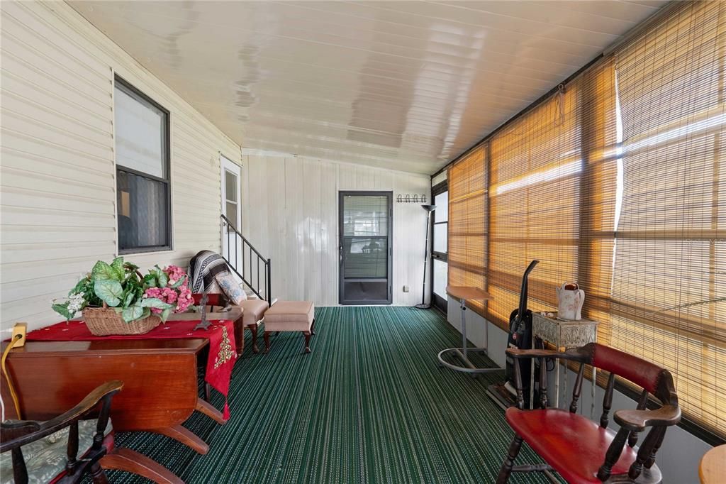 For Sale: $110,000 (2 beds, 1 baths, 768 Square Feet)