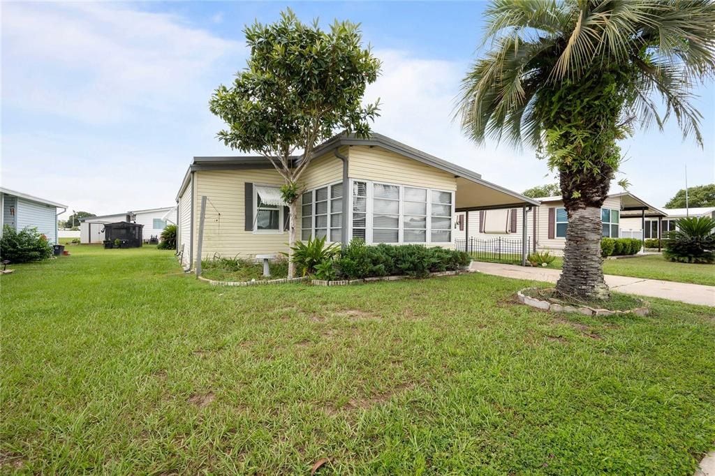 For Sale: $110,000 (2 beds, 1 baths, 768 Square Feet)