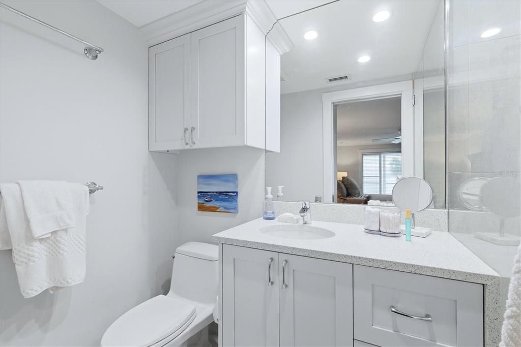 For Sale: $875,000 (2 beds, 2 baths, 1224 Square Feet)