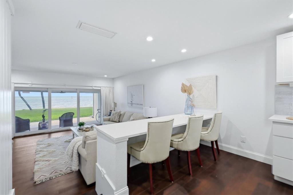 For Sale: $875,000 (2 beds, 2 baths, 1224 Square Feet)
