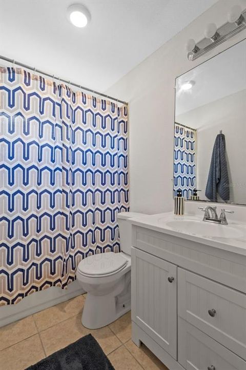 En Venta: $245,000 (3 camas, 2 baños, 995 Pies cuadrados)