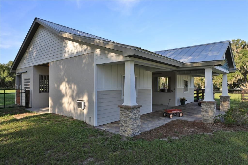 For Sale: $2,499,000 (3 beds, 3 baths, 3029 Square Feet)