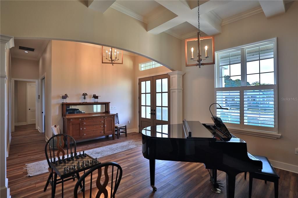 For Sale: $2,499,000 (3 beds, 3 baths, 3029 Square Feet)