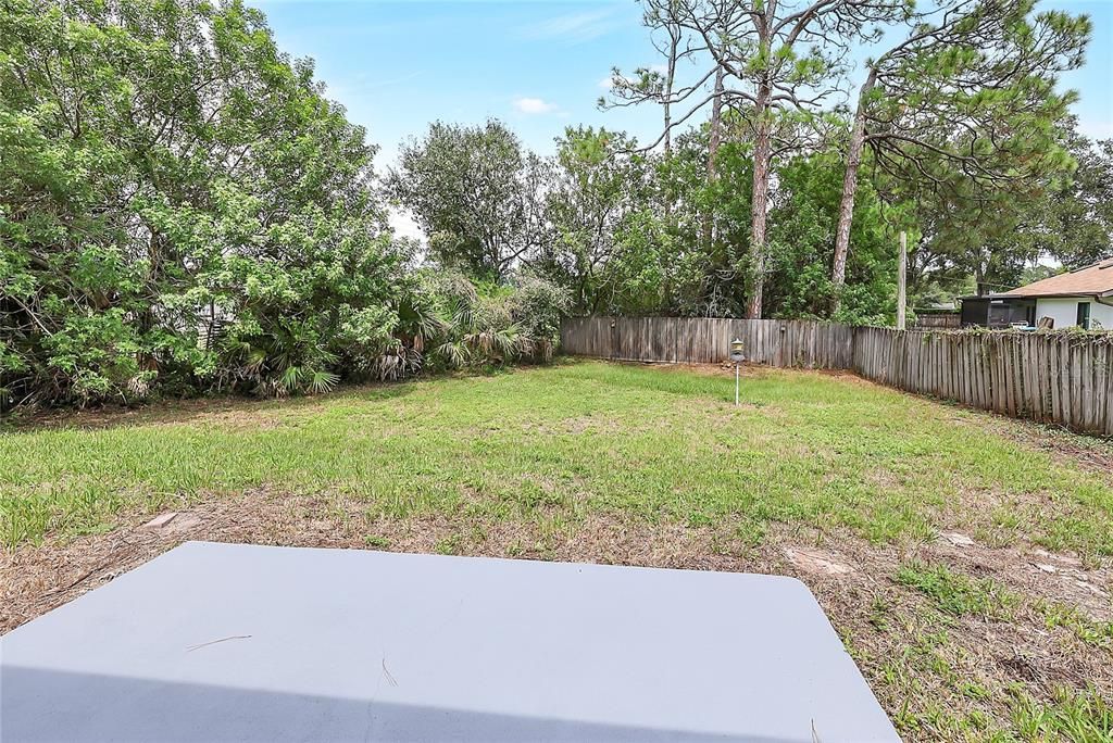 For Sale: $275,000 (3 beds, 2 baths, 1525 Square Feet)