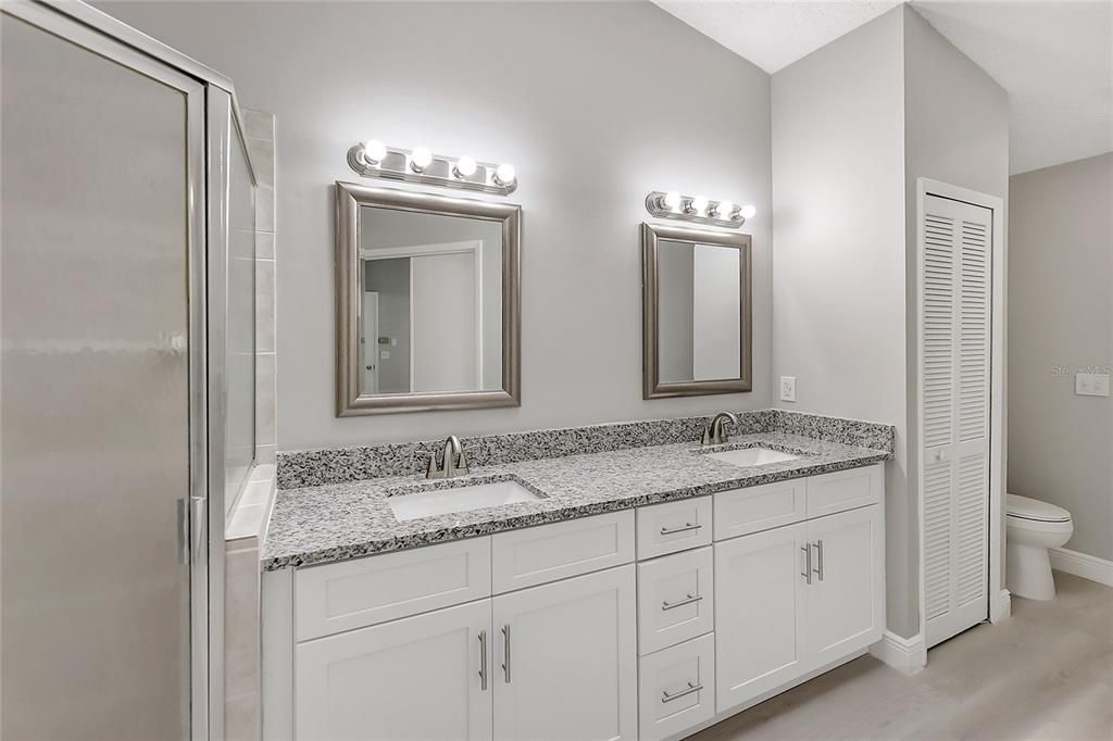 For Sale: $275,000 (3 beds, 2 baths, 1525 Square Feet)