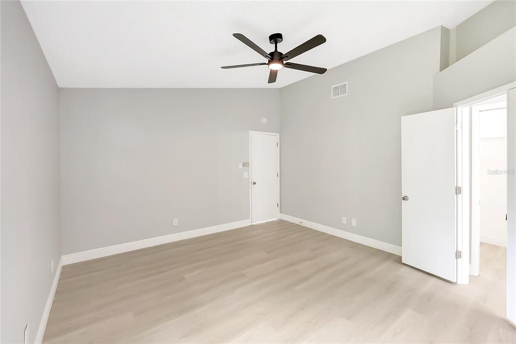For Sale: $275,000 (3 beds, 2 baths, 1525 Square Feet)