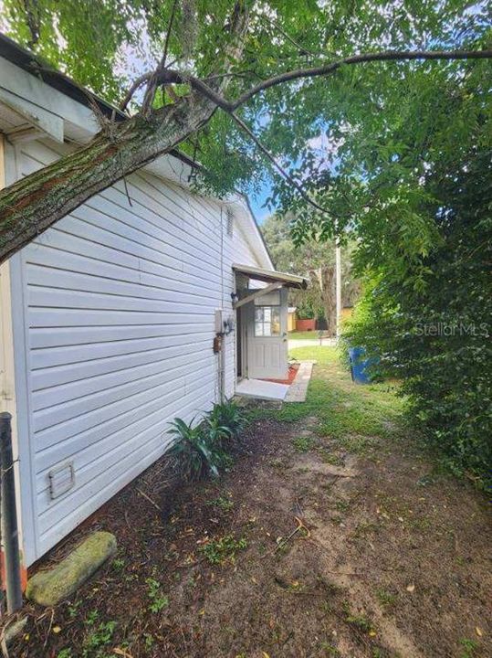 На продажу: $188,000 (4 спален, 2 ванн, 1344 Квадратных фут)