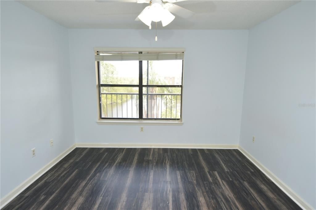 For Rent: $1,250 (1 beds, 1 baths, 616 Square Feet)