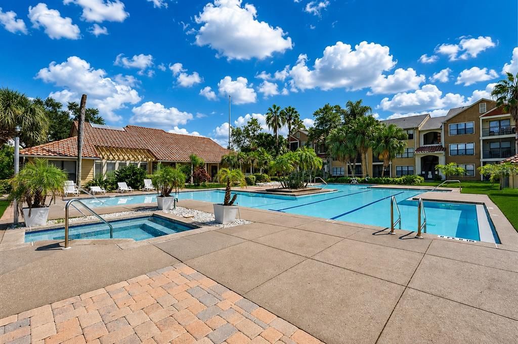 For Rent: $1,250 (1 beds, 1 baths, 616 Square Feet)