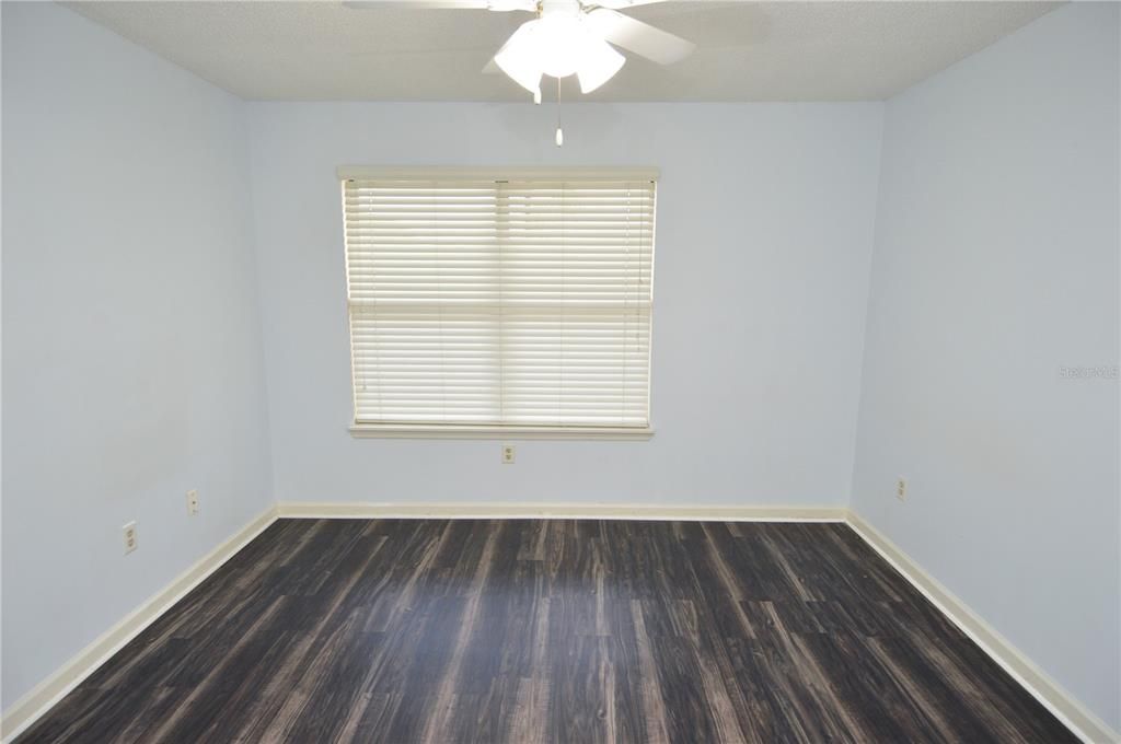 For Rent: $1,250 (1 beds, 1 baths, 616 Square Feet)