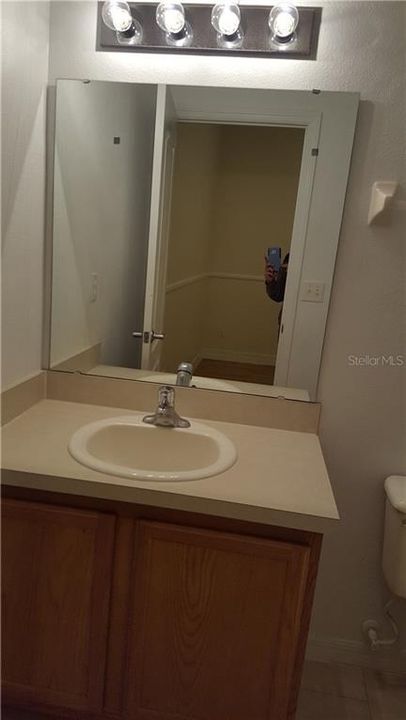 В аренду: $1,850 (2 спален, 2 ванн, 987 Квадратных фут)
