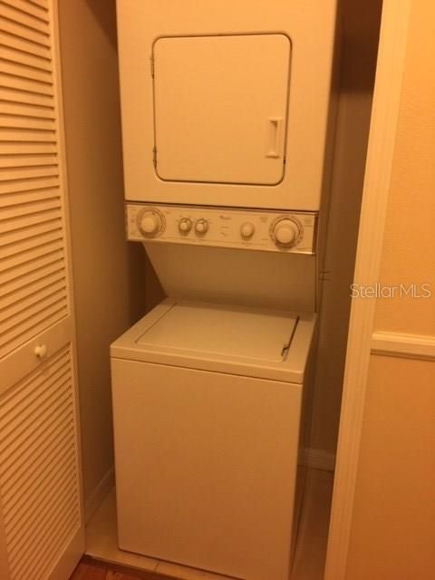 В аренду: $1,850 (2 спален, 2 ванн, 987 Квадратных фут)