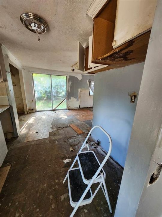 En Venta: $75,000 (3 camas, 2 baños, 1344 Pies cuadrados)