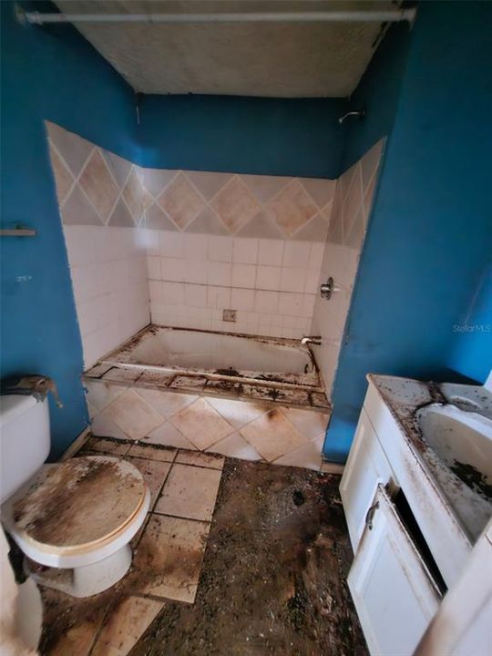 En Venta: $75,000 (3 camas, 2 baños, 1344 Pies cuadrados)