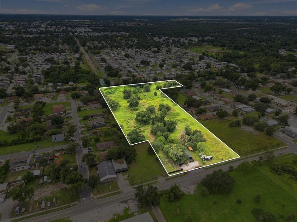 For Sale: $1,750,000 (6.63 acres)