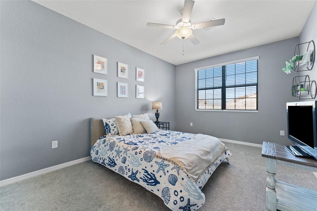 For Sale: $389,000 (3 beds, 2 baths, 2187 Square Feet)
