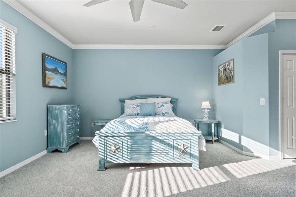 For Sale: $389,000 (3 beds, 2 baths, 2187 Square Feet)