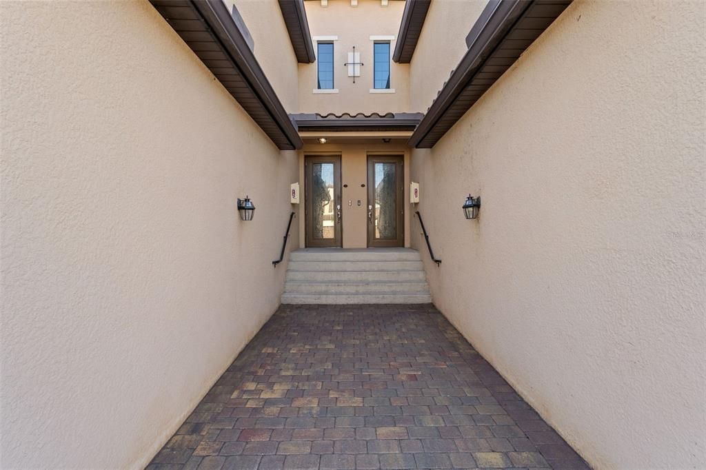 For Sale: $389,000 (3 beds, 2 baths, 2187 Square Feet)