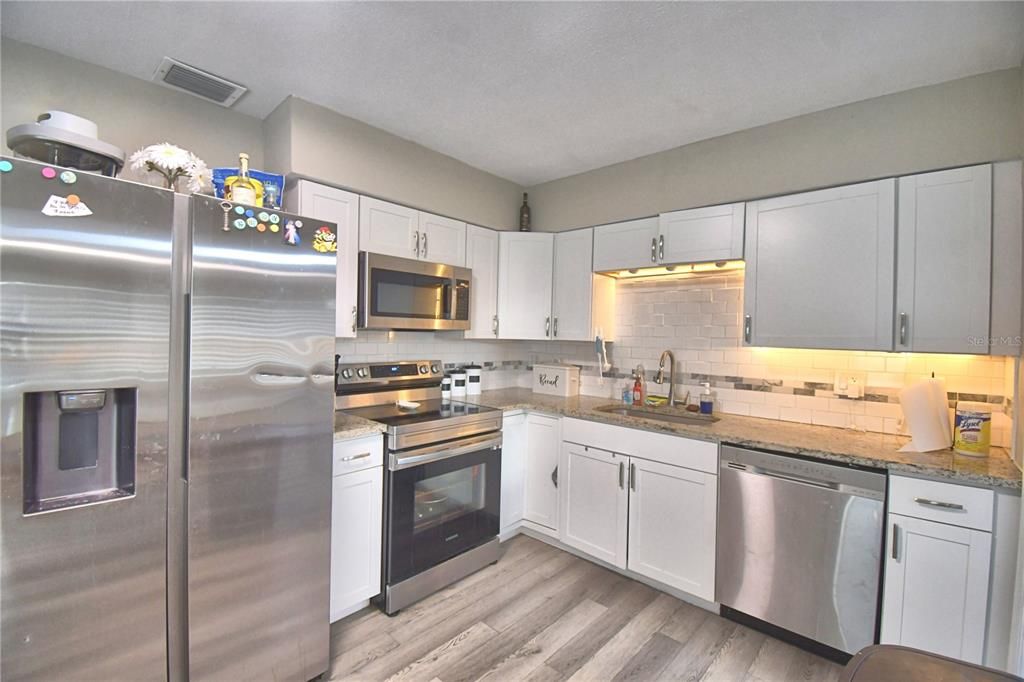 En Venta: $187,500 (2 camas, 1 baños, 1113 Pies cuadrados)