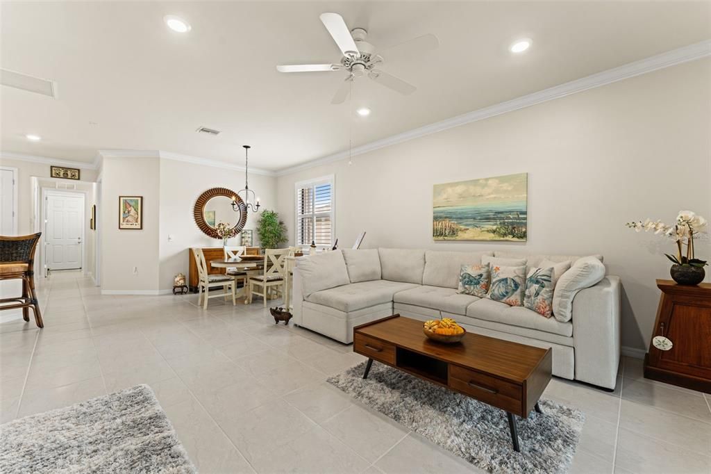 En Venta: $425,900 (2 camas, 2 baños, 1611 Pies cuadrados)