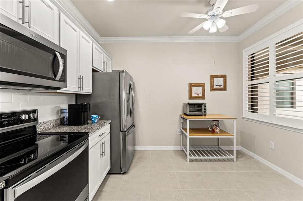 En Venta: $425,900 (2 camas, 2 baños, 1611 Pies cuadrados)