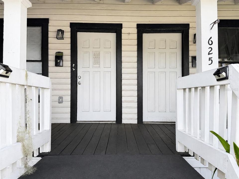 待售: $250,000 (4 贝兹, 0 浴室, 1240 平方英尺)
