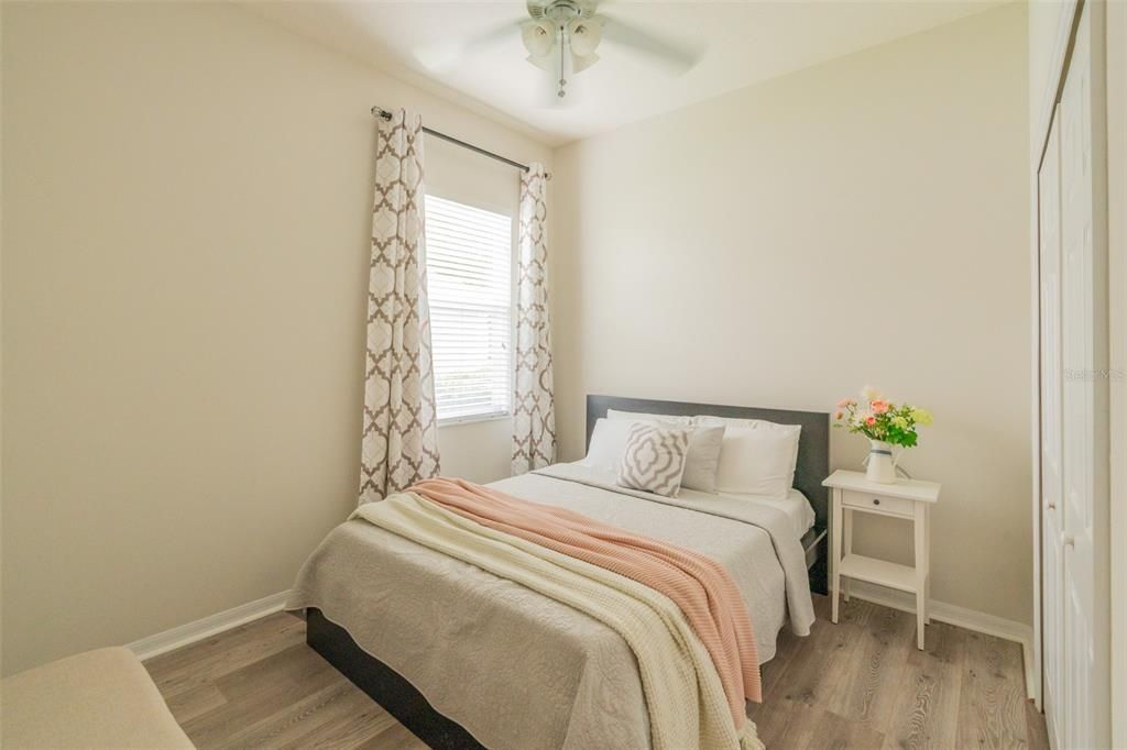 En Venta: $465,000 (4 camas, 3 baños, 2274 Pies cuadrados)