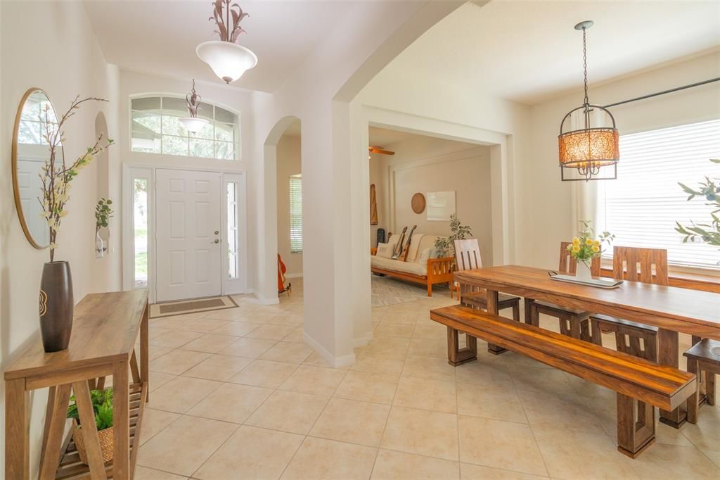 En Venta: $465,000 (4 camas, 3 baños, 2274 Pies cuadrados)