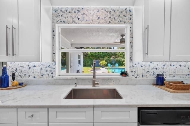 For Sale: $515,000 (3 beds, 2 baths, 1781 Square Feet)