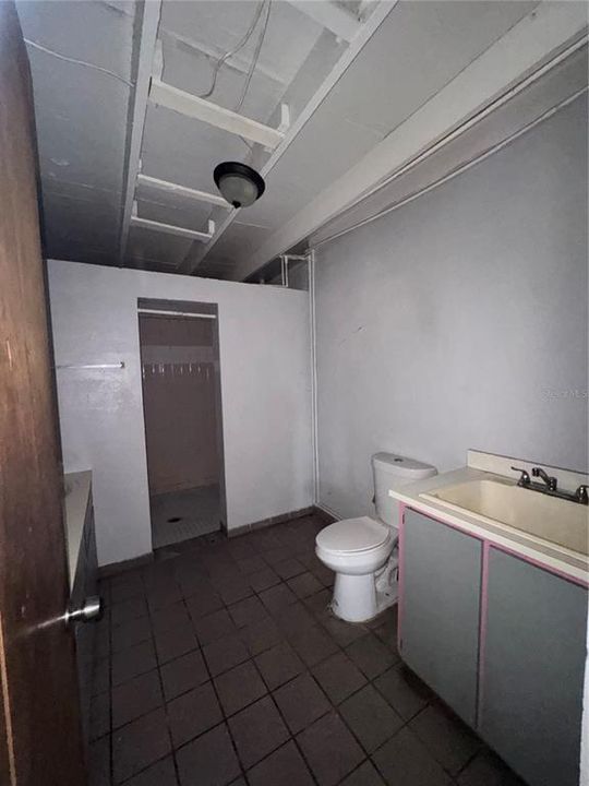 For Sale: $350,000 (0 beds, 0 baths, 3560 Square Feet)