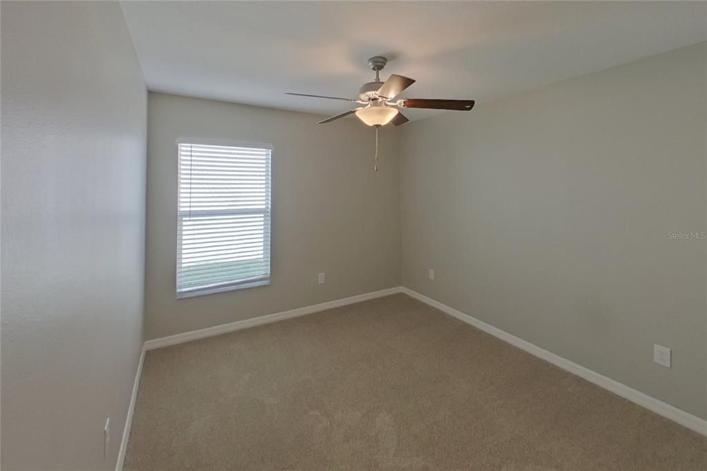 For Rent: $2,049 (3 beds, 2 baths, 1461 Square Feet)