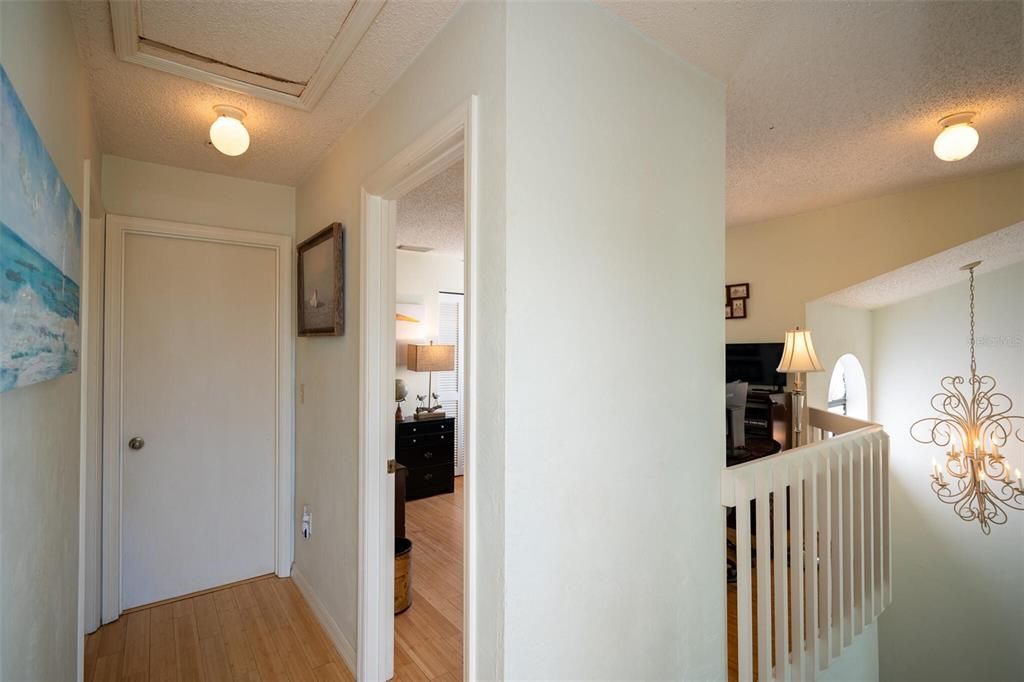 For Sale: $364,900 (2 beds, 2 baths, 1453 Square Feet)