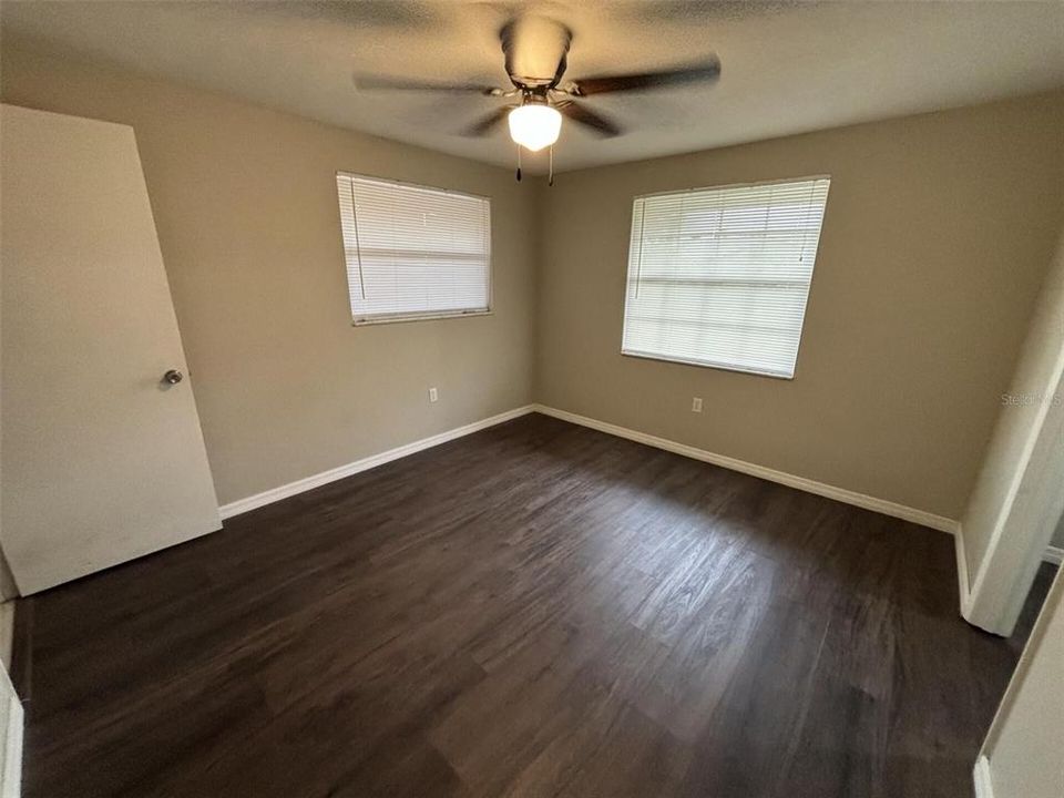 For Sale: $320,000 (4 beds, 2 baths, 2181 Square Feet)