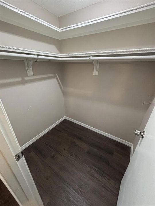 For Sale: $320,000 (4 beds, 2 baths, 2181 Square Feet)