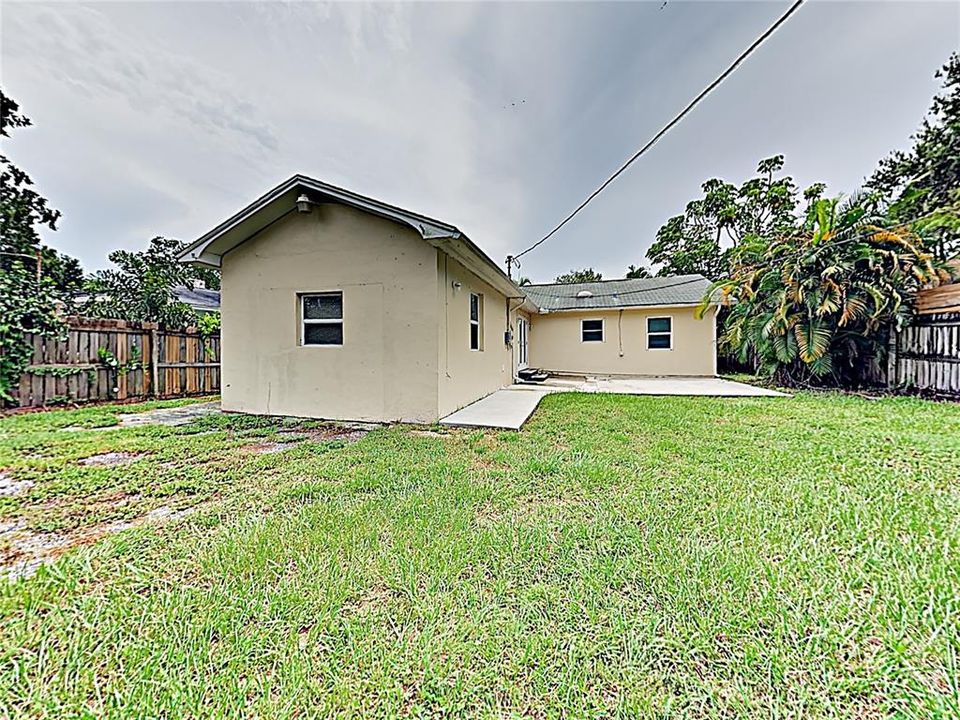 For Rent: $2,449 (3 beds, 2 baths, 1432 Square Feet)