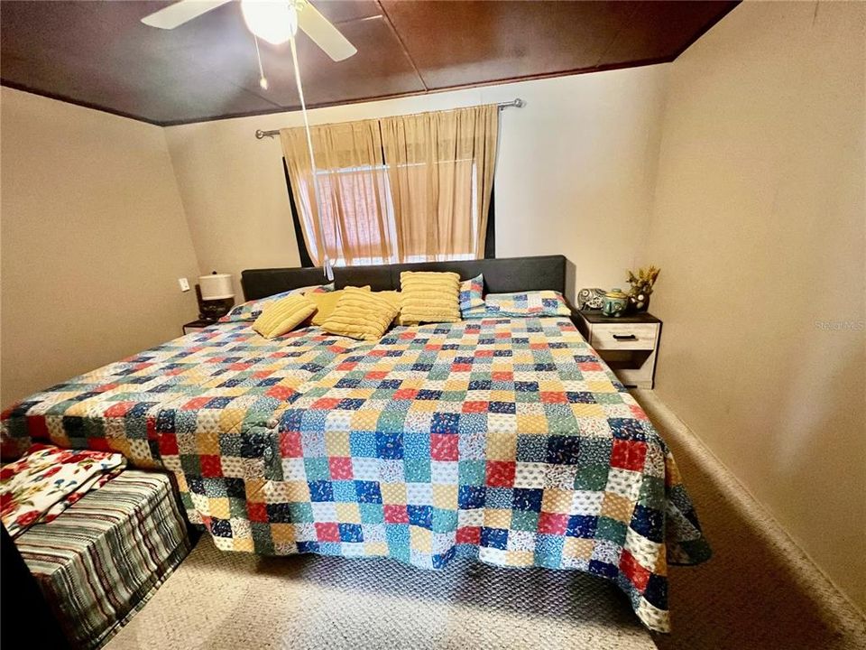 For Sale: $218,000 (3 beds, 1 baths, 1544 Square Feet)