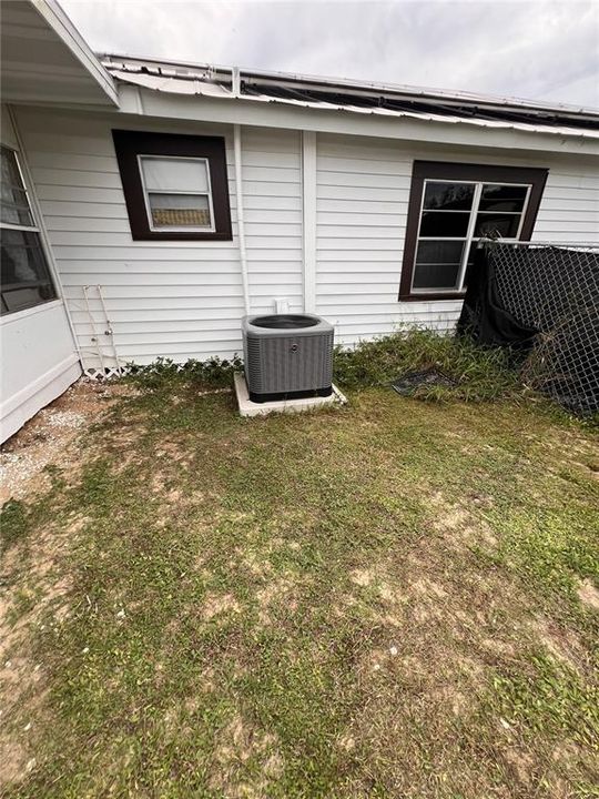 For Sale: $218,000 (3 beds, 1 baths, 1544 Square Feet)