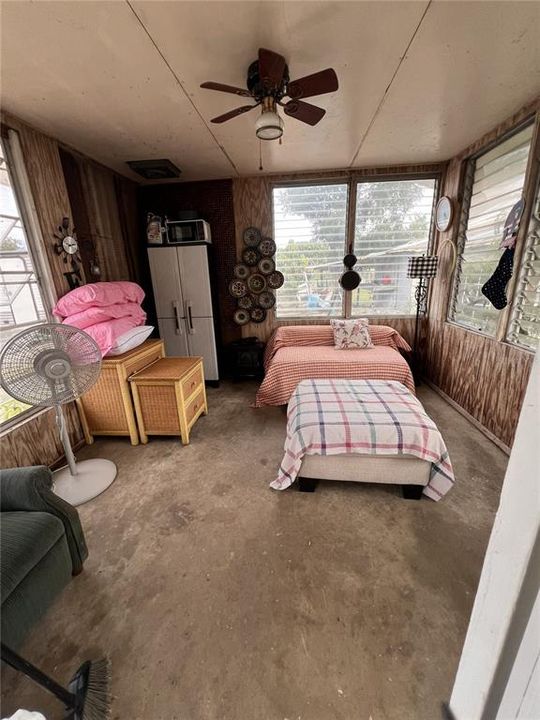 For Sale: $218,000 (3 beds, 1 baths, 1544 Square Feet)