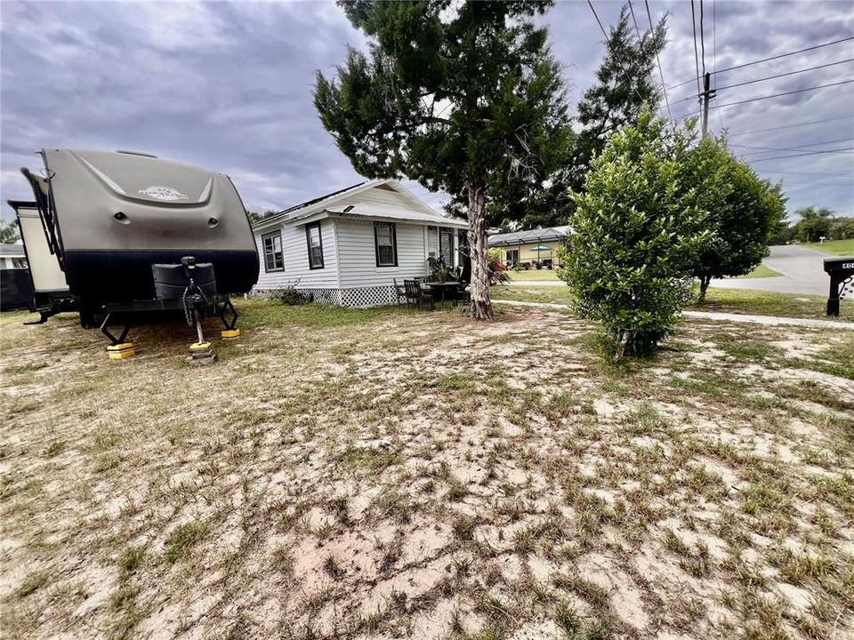 For Sale: $218,000 (3 beds, 1 baths, 1544 Square Feet)