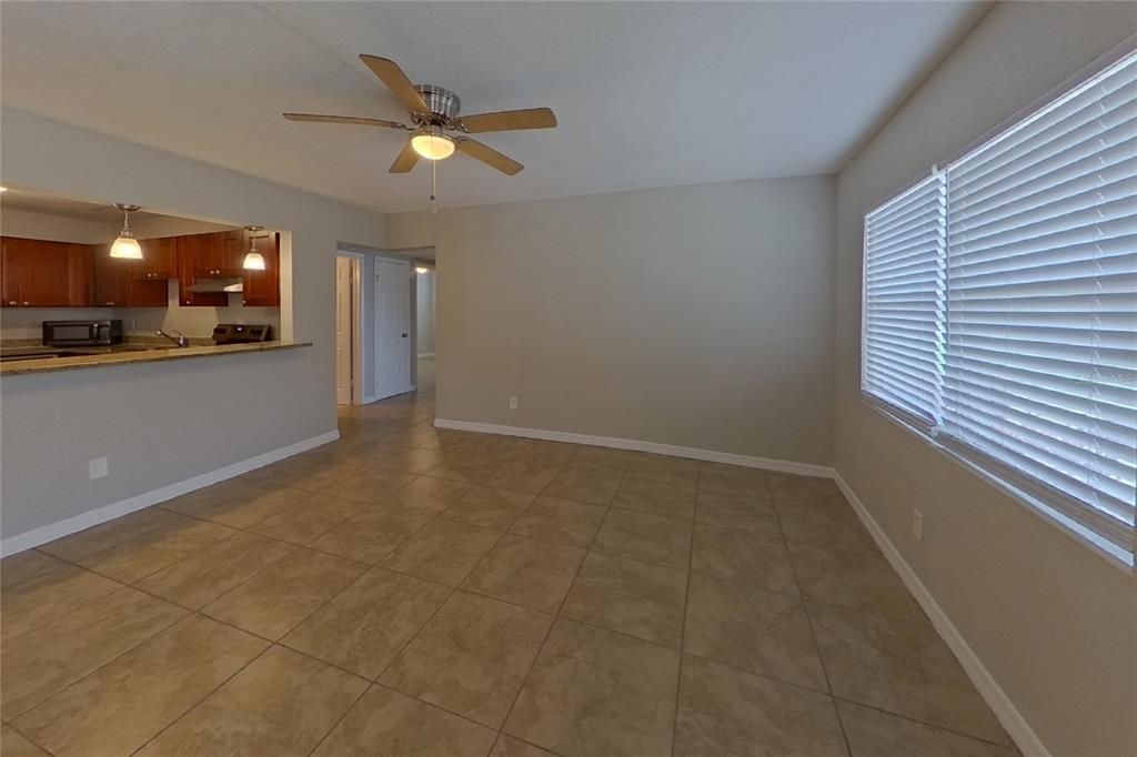 For Rent: $2,439 (3 beds, 2 baths, 1336 Square Feet)