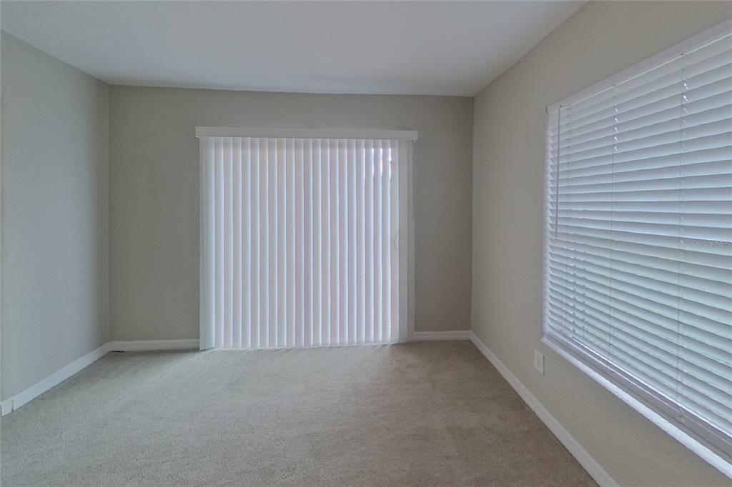 For Rent: $2,439 (3 beds, 2 baths, 1336 Square Feet)