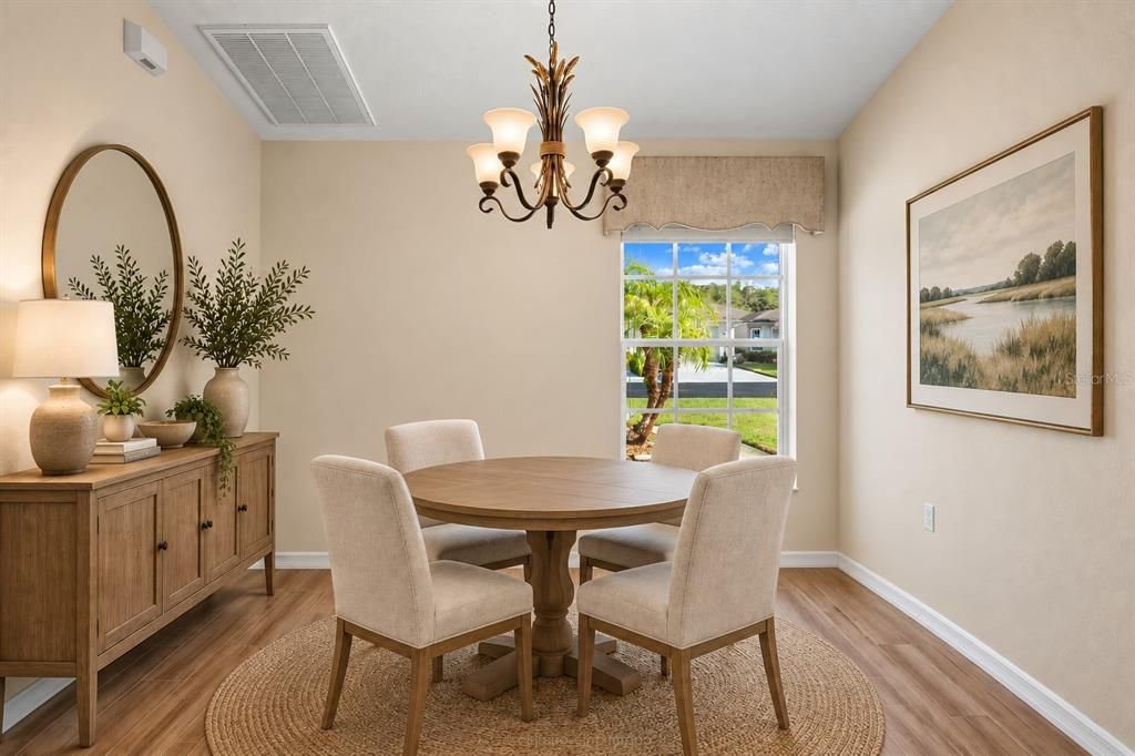 For Sale: $249,000 (2 beds, 2 baths, 1270 Square Feet)