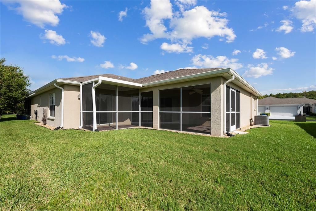 For Sale: $249,000 (2 beds, 2 baths, 1270 Square Feet)