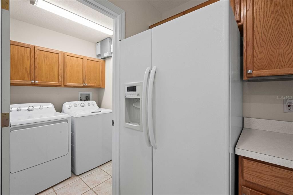 For Sale: $249,000 (2 beds, 2 baths, 1270 Square Feet)