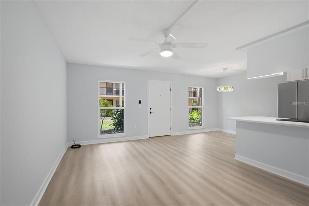 В аренду: $1,900 (1 спален, 1 ванн, 645 Квадратных фут)