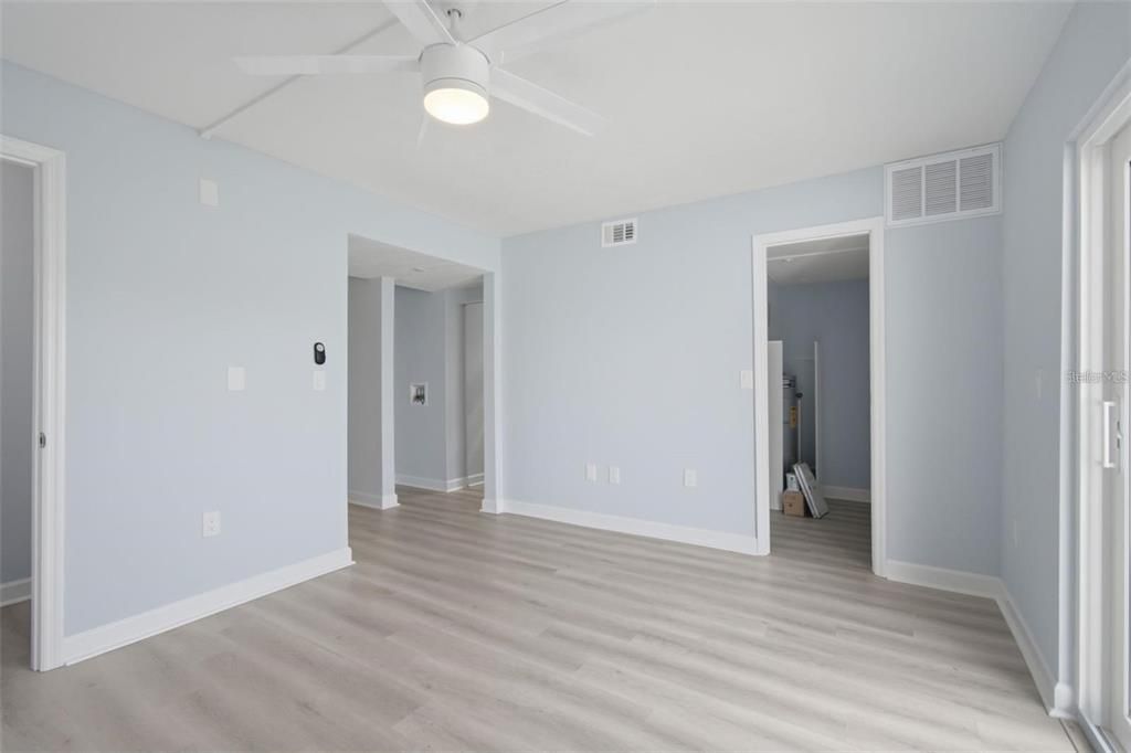 В аренду: $1,900 (1 спален, 1 ванн, 645 Квадратных фут)