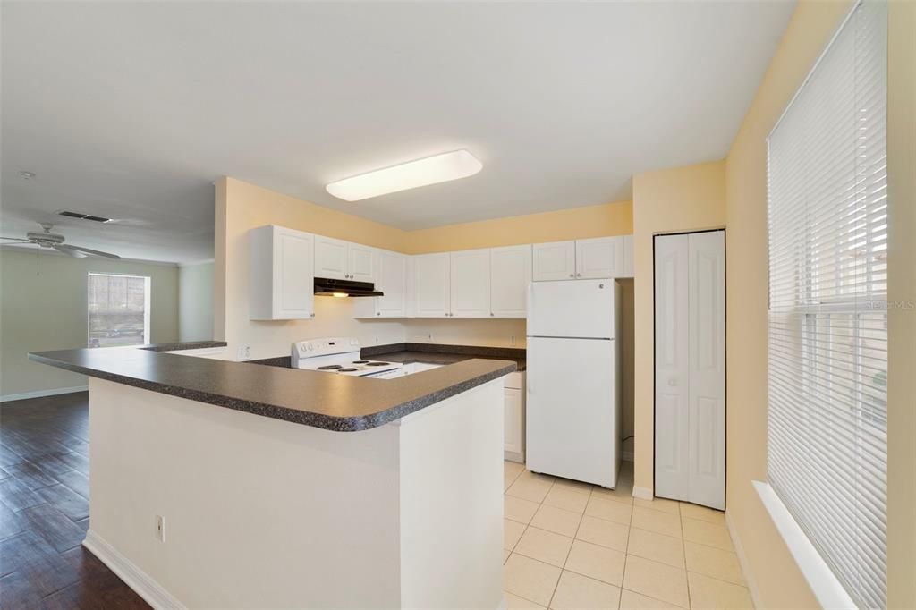 For Sale: $429,999 (3 beds, 2 baths, 1640 Square Feet)